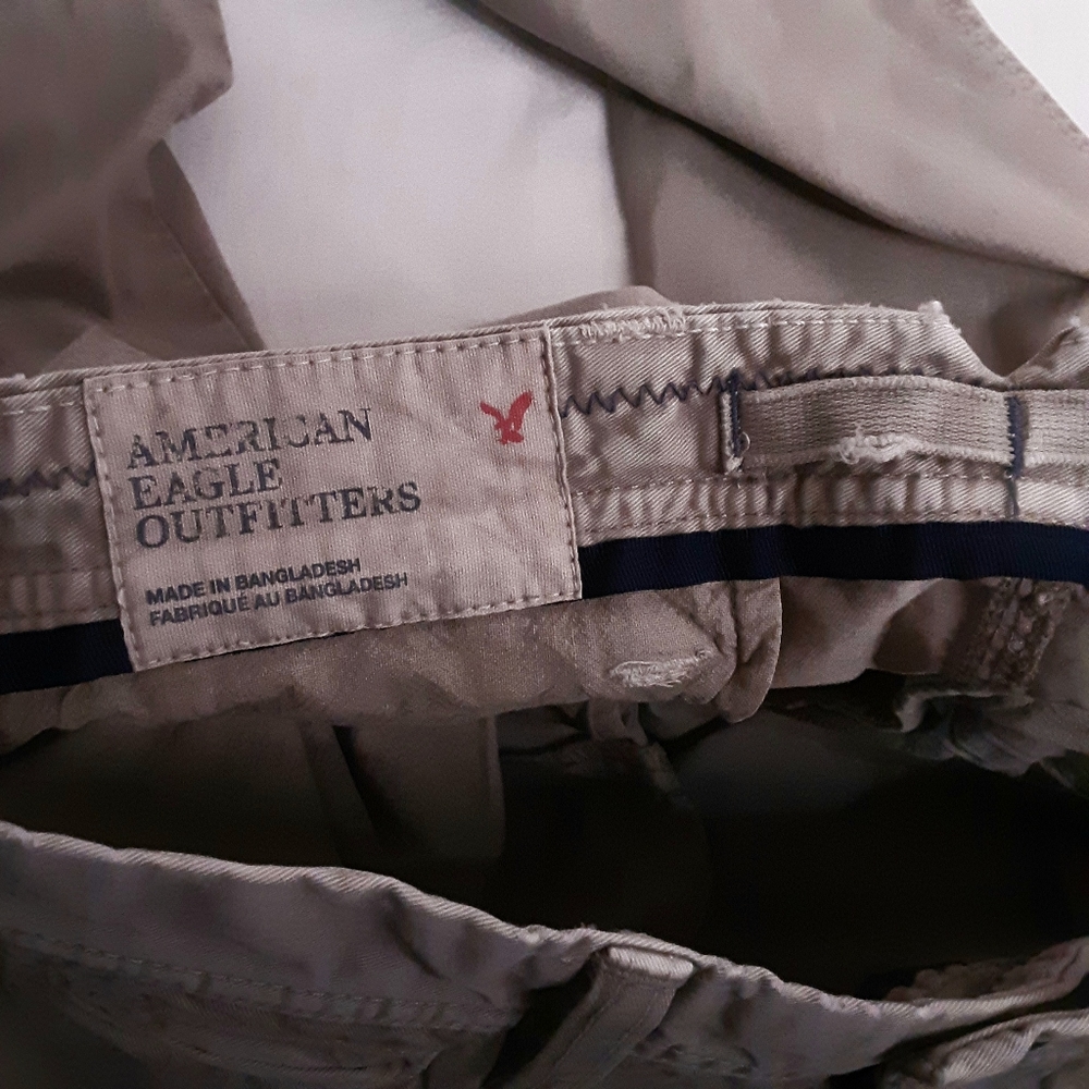 đź–¤American Eagle Outfitters Khaki Pants - Picture 8 of 9